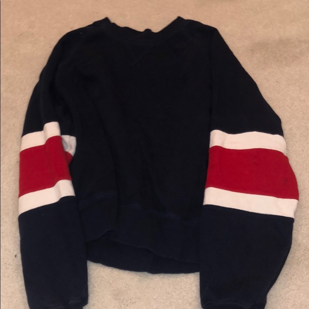 brandy melville sweatshirt